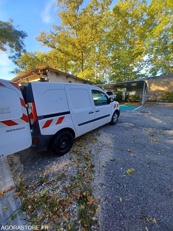RENAULT KANGOO - REF SCP/935 - Kleintransporter: das Bild 4 RENAULT KANGOO - REF SCP/935 - Kleintransporter: das Bild 4
