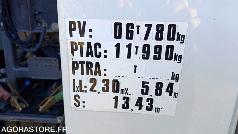 Kehrmaschine RENAULT MAJOR SCARAB - 2007 - 4730h: das Bild 15 Kehrmaschine RENAULT MAJOR SCARAB - 2007 - 4730h: das Bild 15