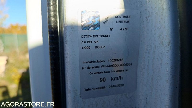 Kehrmaschine RENAULT MAJOR SCARAB - 2007 - 4730h: das Bild 8 Kehrmaschine RENAULT MAJOR SCARAB - 2007 - 4730h: das Bild 8