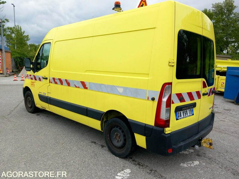 RENAULT MASTER DCI125 (HR0210) - Kleintransporter: das Bild 4 RENAULT MASTER DCI125 (HR0210) - Kleintransporter: das Bild 4
