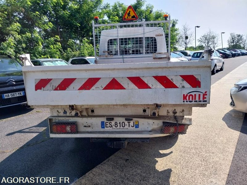 RENAULT MASTER DOUBLE CABINE TRIBENNE DIESEL 110 CH - Kipper Transporter: das Bild 5 RENAULT MASTER DOUBLE CABINE TRIBENNE DIESEL 110 CH - Kipper Transporter: das Bild 5