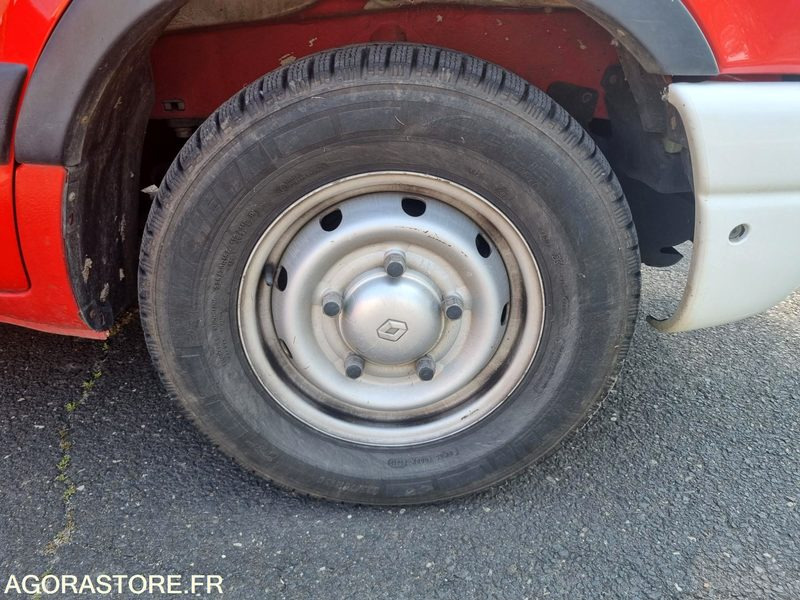 RENAULT MASTER L2H2 - CL 646 AB - 118636 Kms - Kastenwagen: das Bild 5 RENAULT MASTER L2H2 - CL 646 AB - 118636 Kms - Kastenwagen: das Bild 5