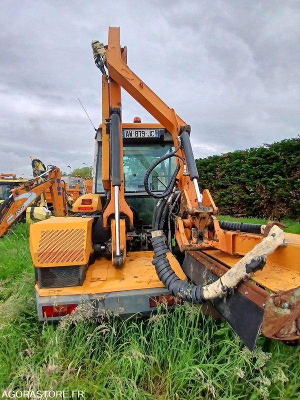 RENAULT TRACTEUR AGRICOLE - 1998 - Traktor: das Bild 1 RENAULT TRACTEUR AGRICOLE - 1998 - Traktor: das Bild 1