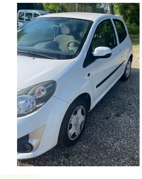 RENAULT TWINGO - PKW: das Bild 2 RENAULT TWINGO - PKW: das Bild 2