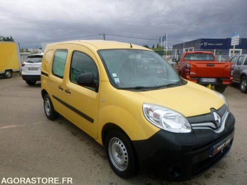 RENAULT kangoo - 2015 - 148166km - Kleintransporter: das Bild 1 RENAULT kangoo - 2015 - 148166km - Kleintransporter: das Bild 1