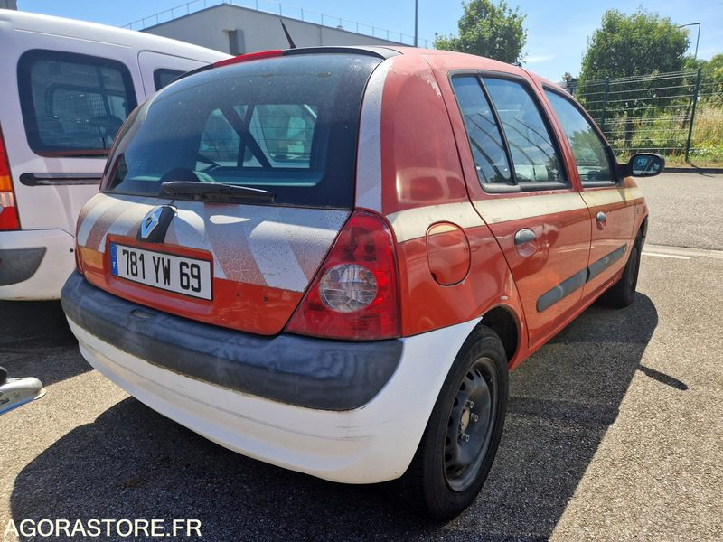 Renault Clio - 781YW69 - PKW: das Bild 3 Renault Clio - 781YW69 - PKW: das Bild 3