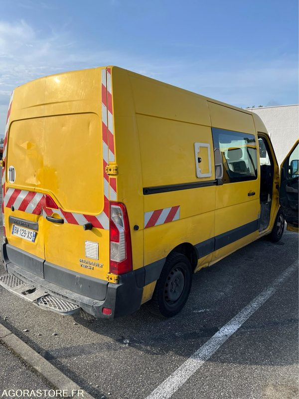Renault MASTER L2H2 3T5 DCI 125 - 221912 km (P1509173) - Kastenwagen: das Bild 4 Renault MASTER L2H2 3T5 DCI 125 - 221912 km (P1509173) - Kastenwagen: das Bild 4