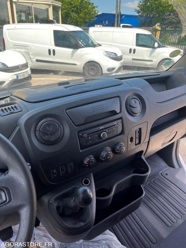 Renault Master III FG - 2019- 95 600km - Kleintransporter: das Bild 2 Renault Master III FG - 2019- 95 600km - Kleintransporter: das Bild 2