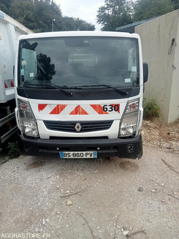 Renault Maxity - Kipper Transporter: das Bild 1 Renault Maxity - Kipper Transporter: das Bild 1