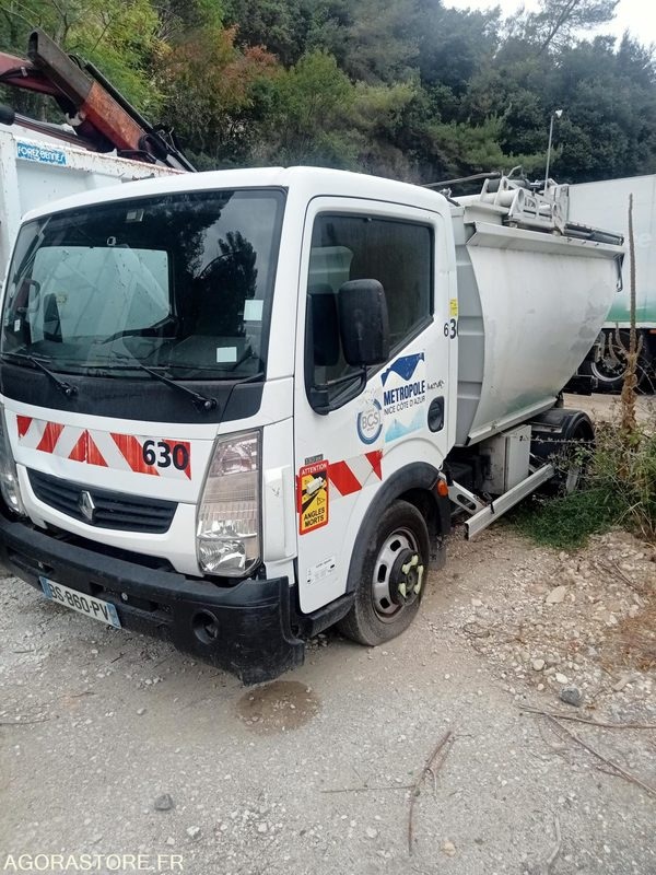 Renault Maxity - Kipper Transporter: das Bild 2 Renault Maxity - Kipper Transporter: das Bild 2