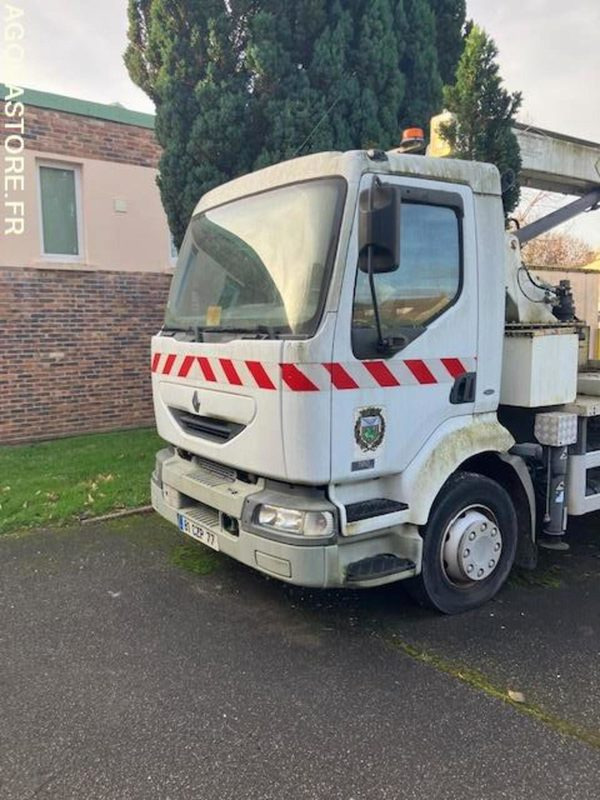 Renault Midliner (Nacelle) 2003 - 18441 kms - LKW mit Arbeitsbühne: das Bild 1 Renault Midliner (Nacelle) 2003 - 18441 kms - LKW mit Arbeitsbühne: das Bild 1