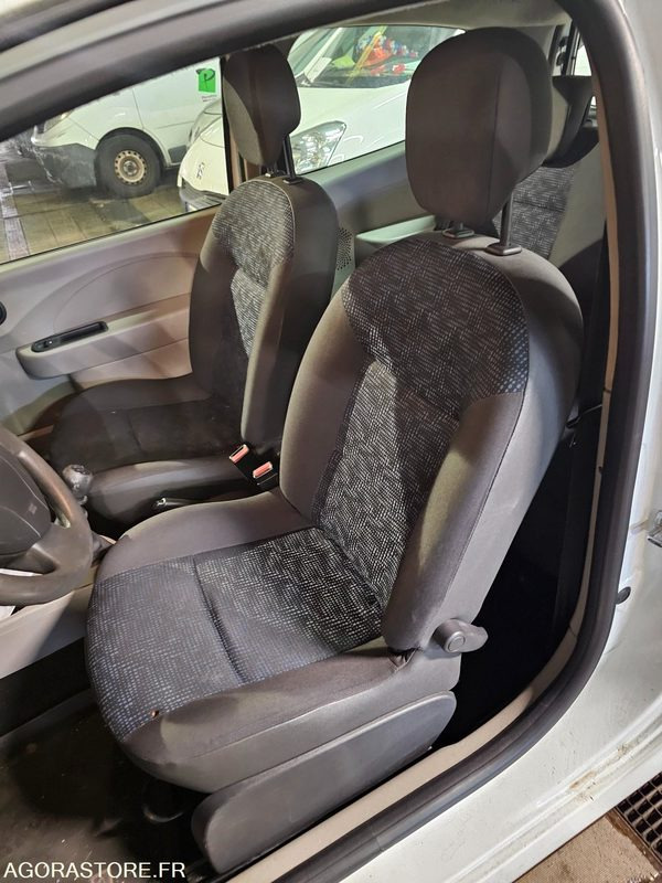 Renault Twingo - 2008 - 289735kms - 554 AHY 93 - PKW: das Bild 5 Renault Twingo - 2008 - 289735kms - 554 AHY 93 - PKW: das Bild 5