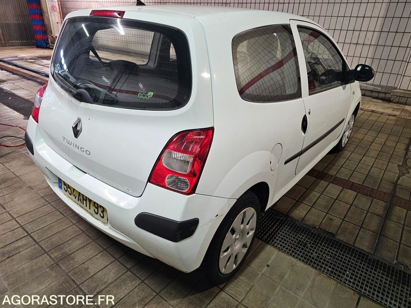 Renault Twingo - 2008 - 289735kms - 554 AHY 93 - PKW: das Bild 2 Renault Twingo - 2008 - 289735kms - 554 AHY 93 - PKW: das Bild 2