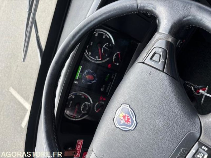 SCANIA TOURING - Reisebus: das Bild 4 SCANIA TOURING - Reisebus: das Bild 4