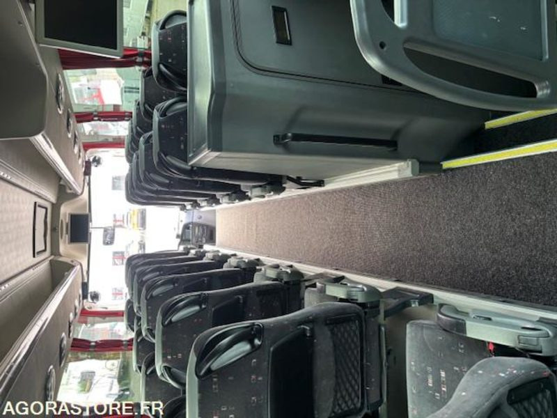 SCANIA TOURING - Reisebus: das Bild 3 SCANIA TOURING - Reisebus: das Bild 3