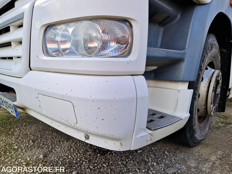 DAF CF 85.360 - 2012 - 241565 Kms - CB337EY - Sattelzugmaschine: das Bild 5 DAF CF 85.360 - 2012 - 241565 Kms - CB337EY - Sattelzugmaschine: das Bild 5