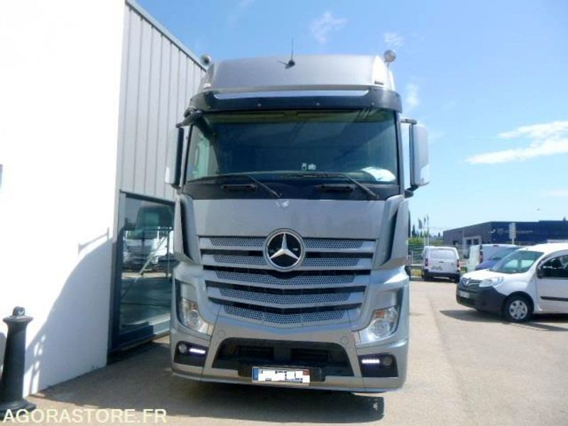 MERCEDES ACTROS 1845 GRANDE CABINE - 2012 - IMMATRICULATION SLOVENE - Sattelzugmaschine: das Bild 3 MERCEDES ACTROS 1845 GRANDE CABINE - 2012 - IMMATRICULATION SLOVENE - Sattelzugmaschine: das Bild 3