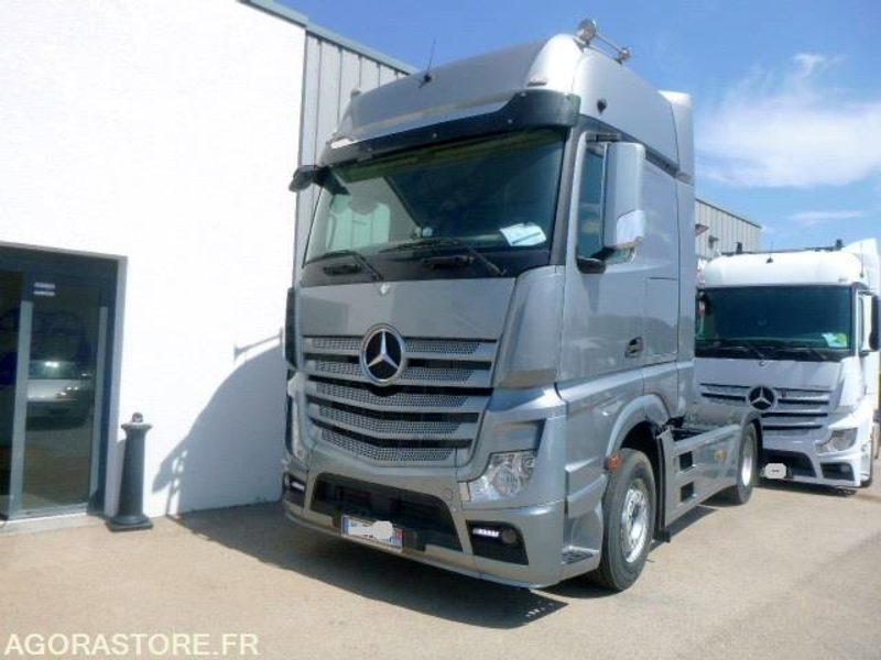 MERCEDES ACTROS 1845 GRANDE CABINE - 2012 - IMMATRICULATION SLOVENE - Sattelzugmaschine: das Bild 1 MERCEDES ACTROS 1845 GRANDE CABINE - 2012 - IMMATRICULATION SLOVENE - Sattelzugmaschine: das Bild 1