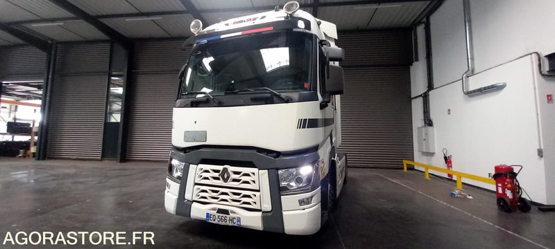 Tracteur RENAULT T530 - 2017 - 508161 kms (41931) - Sattelzugmaschine: das Bild 1 Tracteur RENAULT T530 - 2017 - 508161 kms (41931) - Sattelzugmaschine: das Bild 1