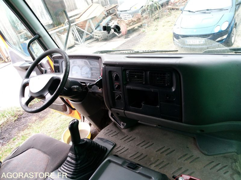 Sattelzugmaschine Tracteur Renault 420 DCI: das Bild 11