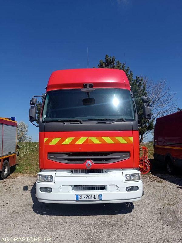 Véhicule Tracteur Renault - Sattelzugmaschine: das Bild 2 Véhicule Tracteur Renault - Sattelzugmaschine: das Bild 2