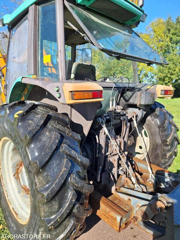 TRACTEUR CHARGEUR MASSEY FERGUSON - 1998 - 13654Heures - Traktor: das Bild 4 TRACTEUR CHARGEUR MASSEY FERGUSON - 1998 - 13654Heures - Traktor: das Bild 4