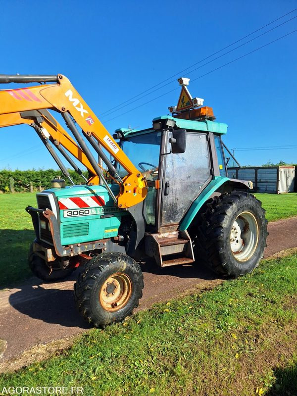 TRACTEUR CHARGEUR MASSEY FERGUSON - 1998 - 13654Heures - Traktor: das Bild 1 TRACTEUR CHARGEUR MASSEY FERGUSON - 1998 - 13654Heures - Traktor: das Bild 1