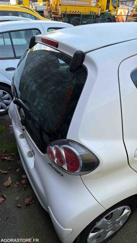 Toyota Aygo - 2009 - 81227kms - FX-147-PK - PKW: das Bild 2 Toyota Aygo - 2009 - 81227kms - FX-147-PK - PKW: das Bild 2