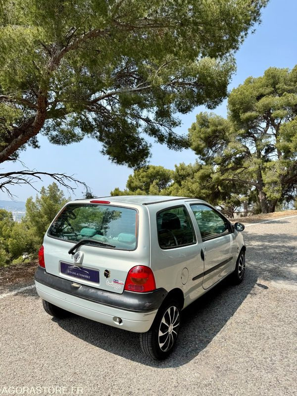 PKW Twingo 1.2 16v kiss cool CLIM: das Bild 7