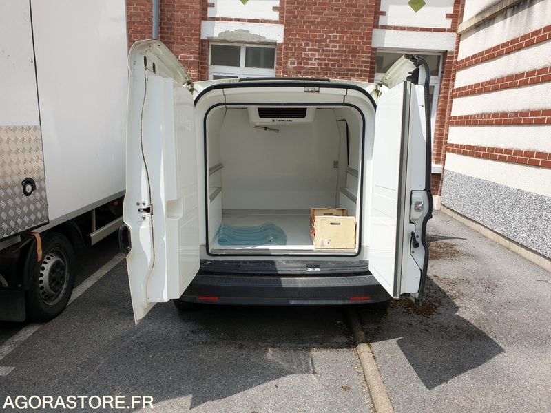 Utilitaire frigo FIAT DOBLO - Kleintransporter: das Bild 5 Utilitaire frigo FIAT DOBLO - Kleintransporter: das Bild 5