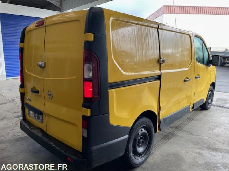 VIVARO FG L1H1 PACK CLIM + 1.6 CDTI 95cv - 188200 km - Kastenwagen: das Bild 3 VIVARO FG L1H1 PACK CLIM + 1.6 CDTI 95cv - 188200 km - Kastenwagen: das Bild 3