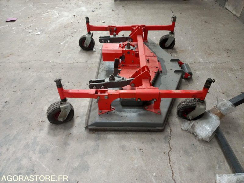 Coupe de tondeuse mulchng Morgneux TMC 150 fixation Kubota - Rasenmäher: das Bild 2 Coupe de tondeuse mulchng Morgneux TMC 150 fixation Kubota - Rasenmäher: das Bild 2