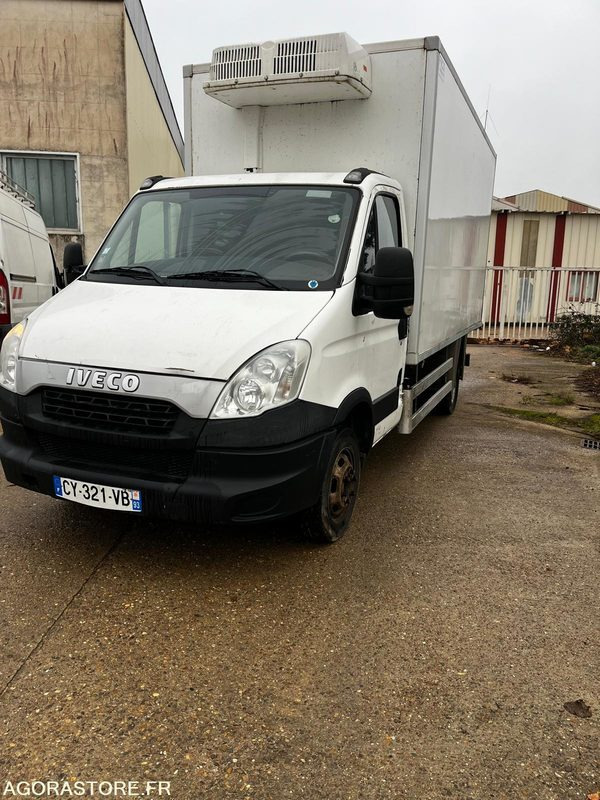 Iveco 35c13 frigorifique 185000km 2013 - Kühltransporter: das Bild 1 Iveco 35c13 frigorifique 185000km 2013 - Kühltransporter: das Bild 1