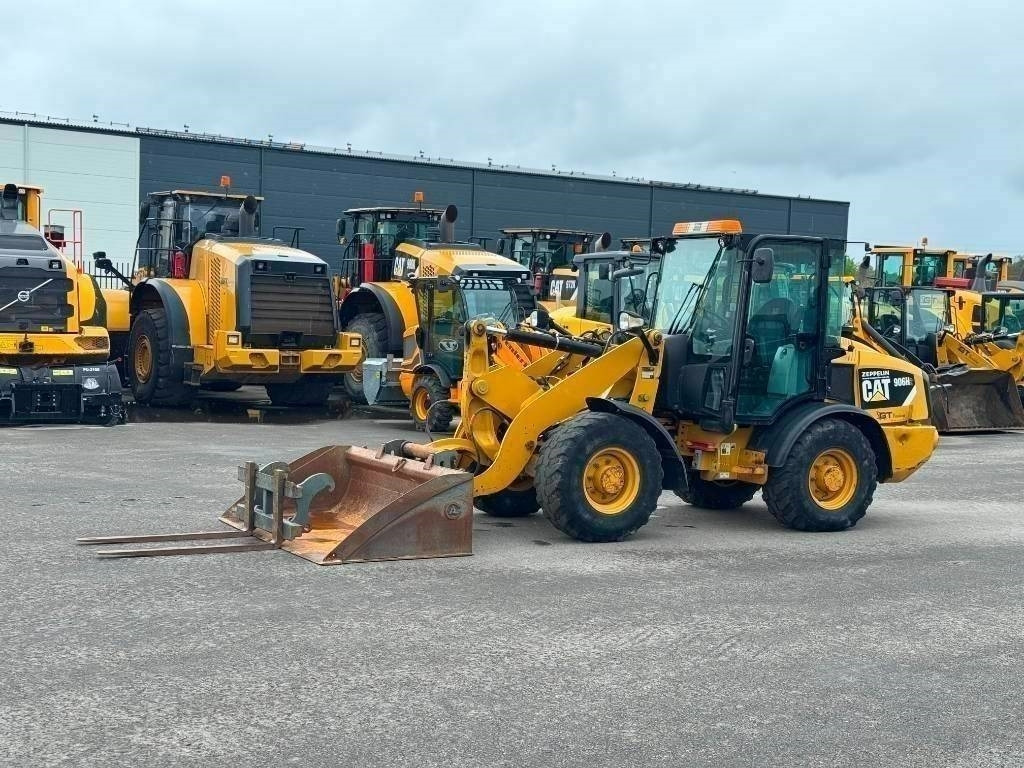 CAT 906 H 2 - Radlader: das Bild 3 CAT 906 H 2 - Radlader: das Bild 3