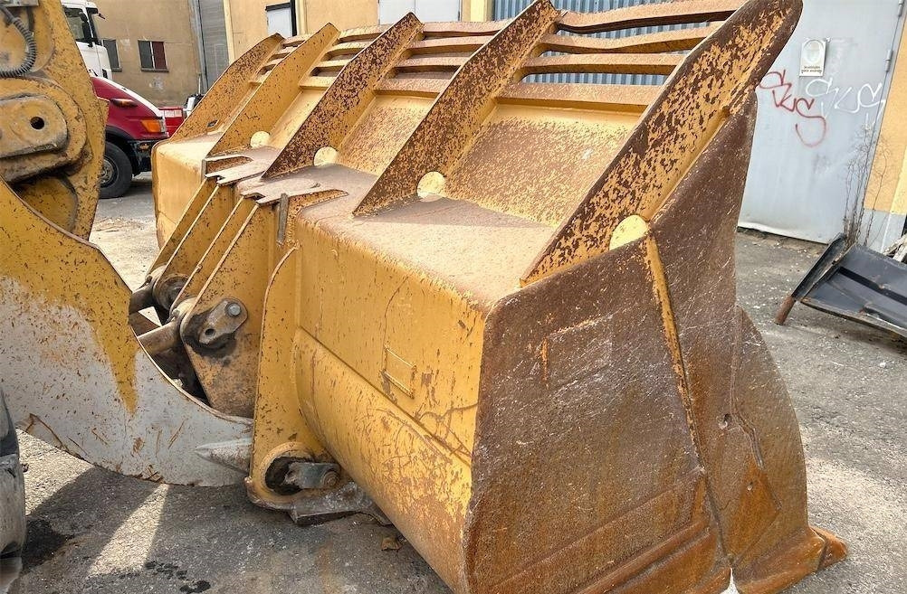 CATPILLAR 980K - Radlader: das Bild 5 CATPILLAR 980K - Radlader: das Bild 5