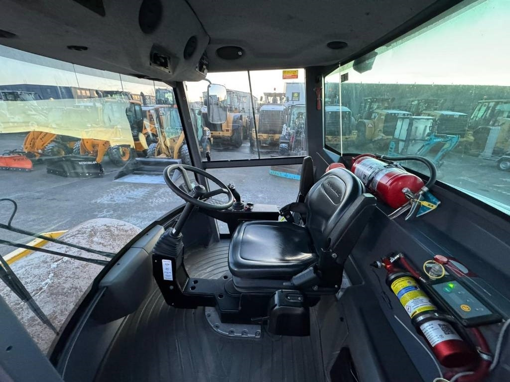 Dynapack CA1500D - Walzenzug: das Bild 2 Dynapack CA1500D - Walzenzug: das Bild 2