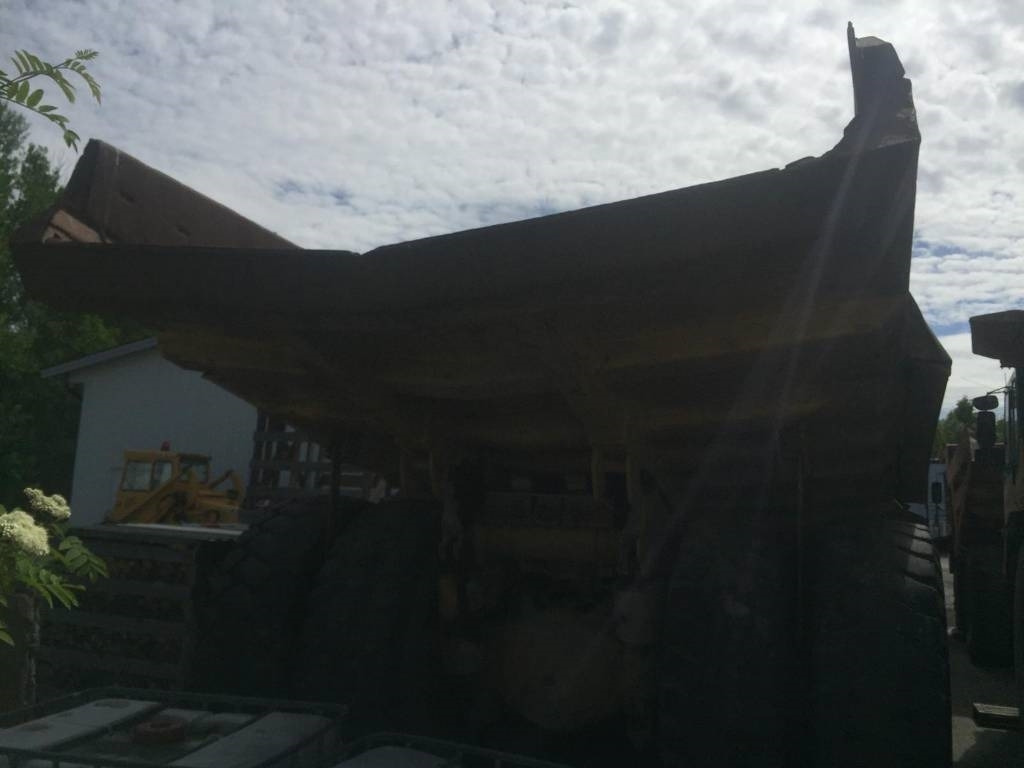 Komatsu HD 465-5 - Dumper Starr: das Bild 2 Komatsu HD 465-5 - Dumper Starr: das Bild 2