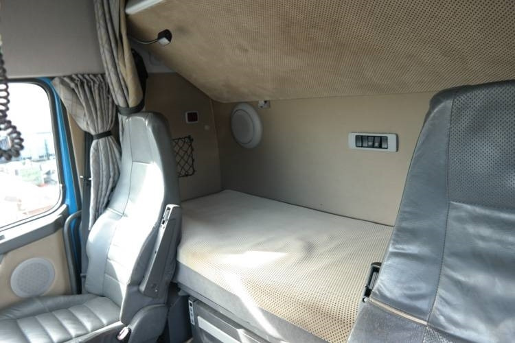 Sattelzugmaschine Volvo FH 13 480: das Bild 11