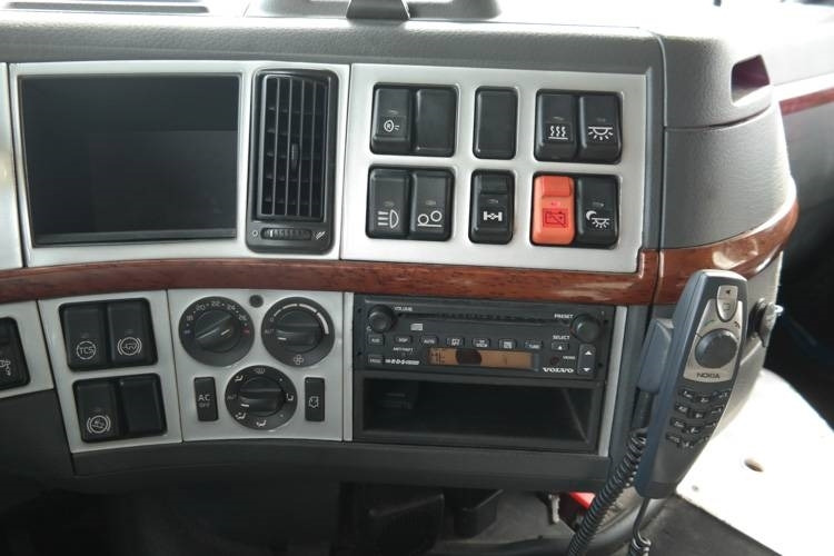 Sattelzugmaschine Volvo FH 13 480: das Bild 15