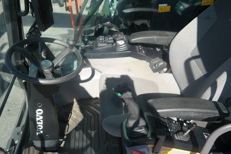 Volvo EW180 E *Uthyres* - Mobilbagger: das Bild 3 Volvo EW180 E *Uthyres* - Mobilbagger: das Bild 3