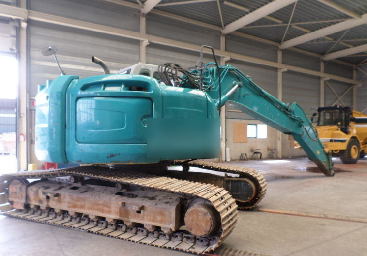 New Holland Kobelco Kobelco E 235 BSR-2 E 235 BSR-2 - Kettenbagger: das Bild 3 New Holland Kobelco Kobelco E 235 BSR-2 E 235 BSR-2 - Kettenbagger: das Bild 3