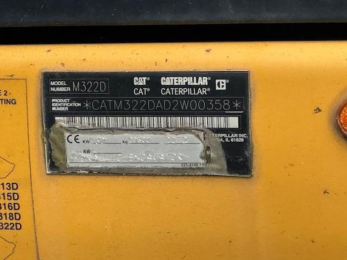 Bagger CAT M 322 D: das Bild 6