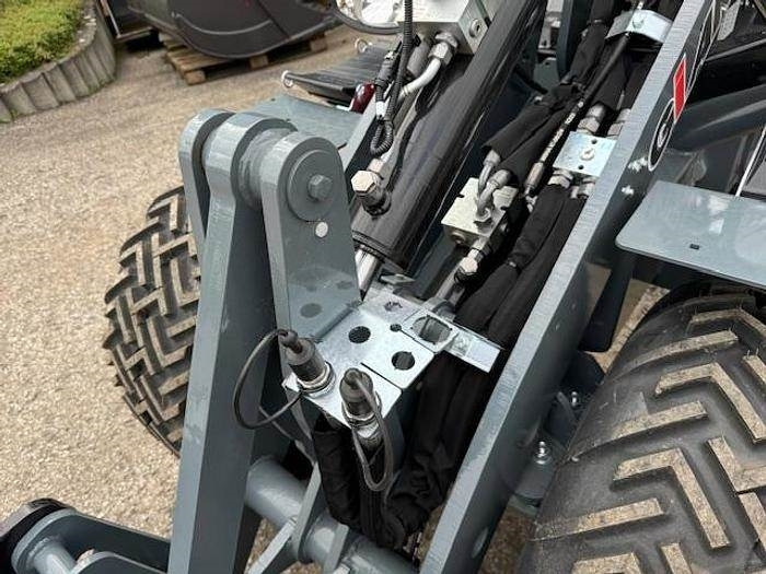 GiANT G2700 X-TRA HD Y - Radlader: das Bild 5 GiANT G2700 X-TRA HD Y - Radlader: das Bild 5