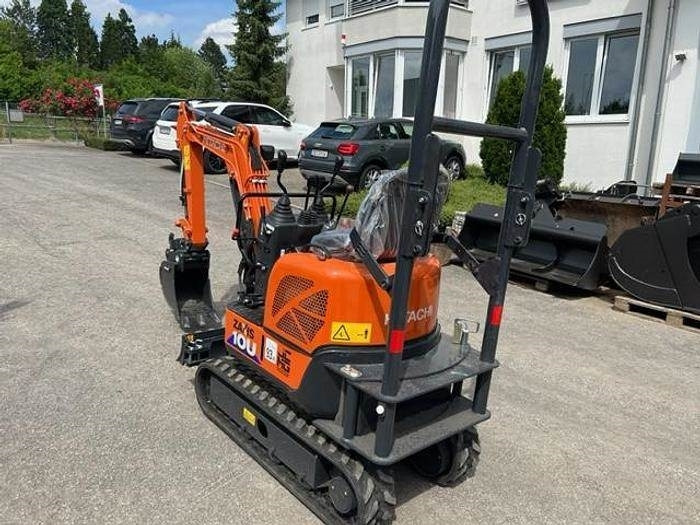 Hitachi ZX10U-6 - Minibagger: das Bild 3 Hitachi ZX10U-6 - Minibagger: das Bild 3