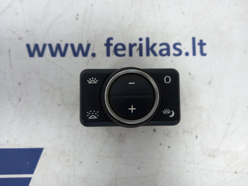 DAF Jungiklis - Armaturenbrett für LKW: das Bild 1 DAF Jungiklis - Armaturenbrett für LKW: das Bild 1