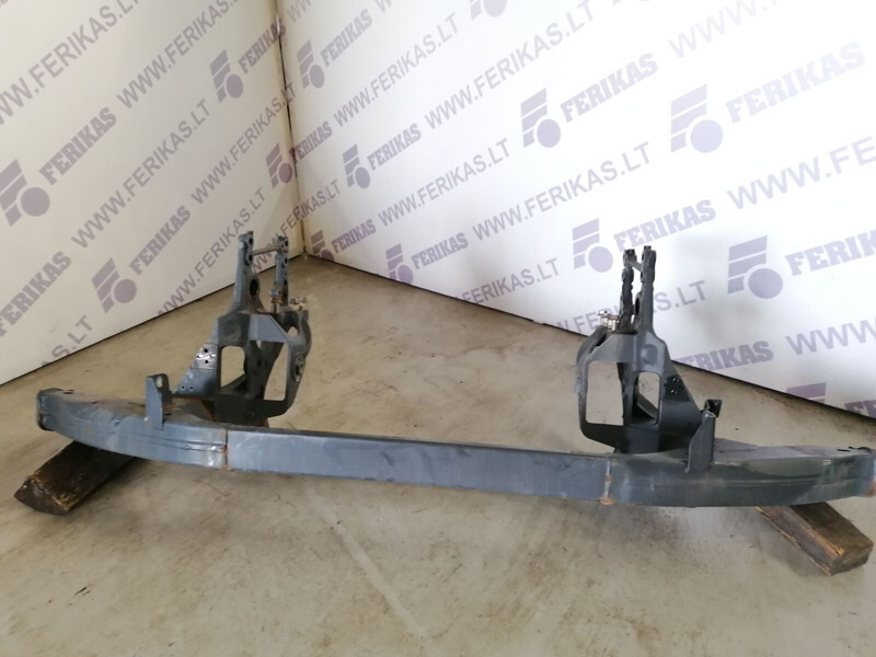 DAF XF106 - Stoßstange für LKW: das Bild 1 DAF XF106 - Stoßstange für LKW: das Bild 1