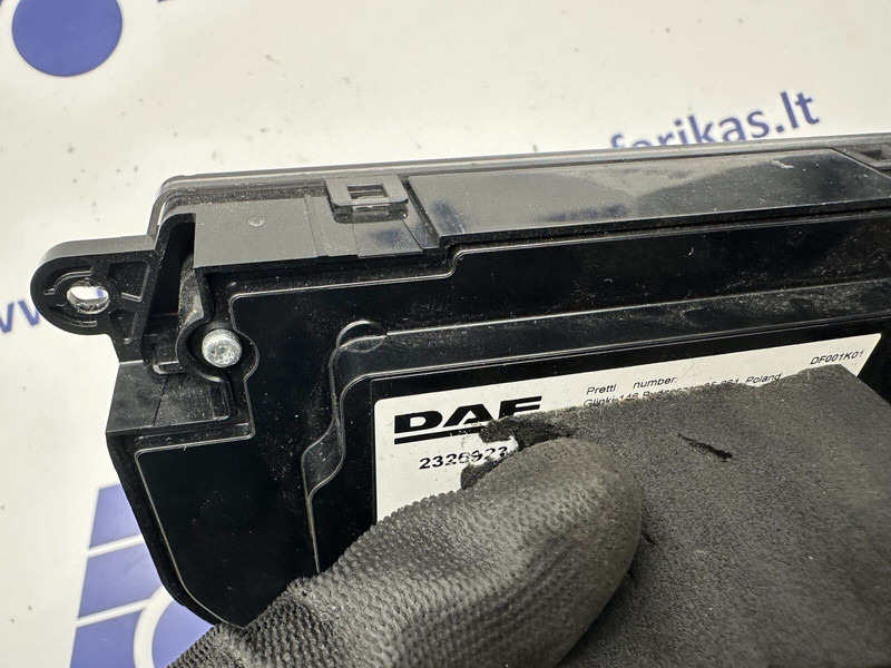 DAF XG, XF - Armaturenbrett für LKW: das Bild 3 DAF XG, XF - Armaturenbrett für LKW: das Bild 3