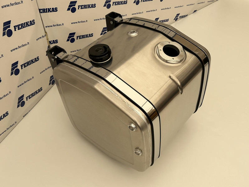 Hydraulic aluminum oil tank 200L - Hydrauliktank für LKW: das Bild 2 Hydraulic aluminum oil tank 200L - Hydrauliktank für LKW: das Bild 2
