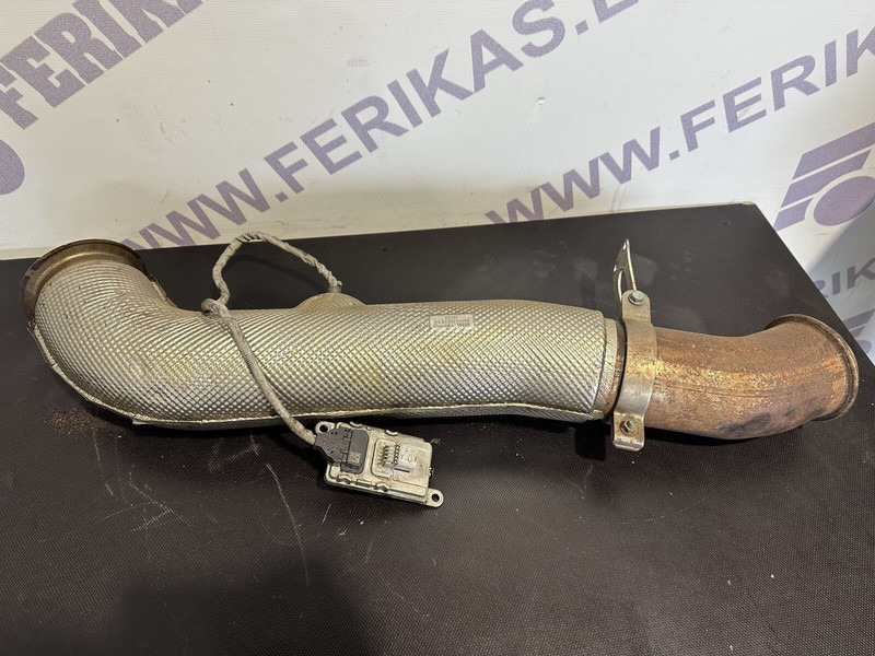 MAN NOX sensor - Auspuff für LKW: das Bild 2 MAN NOX sensor - Auspuff für LKW: das Bild 2