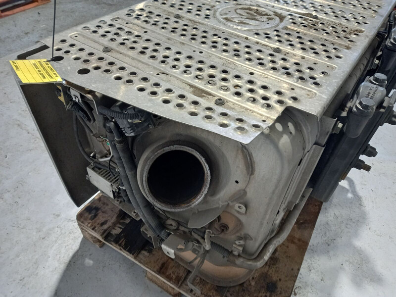 Mercedes-Benz Actros MP4 EURO 6 - Fahrzeugkatalysator für LKW: das Bild 3 Mercedes-Benz Actros MP4 EURO 6 - Fahrzeugkatalysator für LKW: das Bild 3